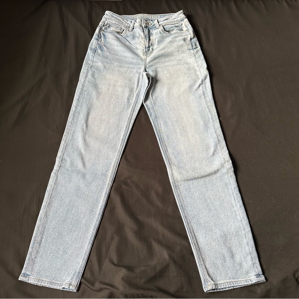 American Eagle High Rise Mom Straight Jean Size 4 Long (No. 3455) 100% Cotton